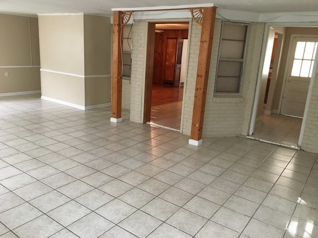 Foto del edificio - 3 Bed 2 Bath Home for Rent
