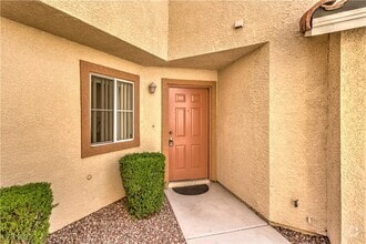 Building Photo - 1452 Rothwell Ct