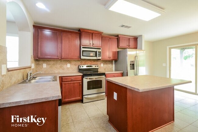 Building Photo - 6355 Cathwick Cir