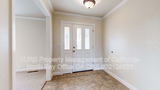 Foto del edificio - 3331 Manor Ln