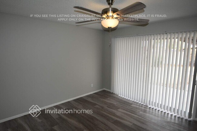 Foto del edificio - 3321 W Laurel Ln
