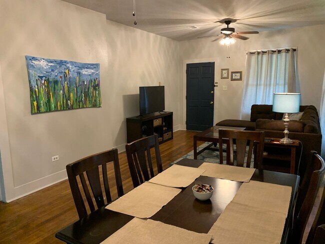 Foto del edificio - Move In Special!!!  1st Month FREE if you move in Before Christmas