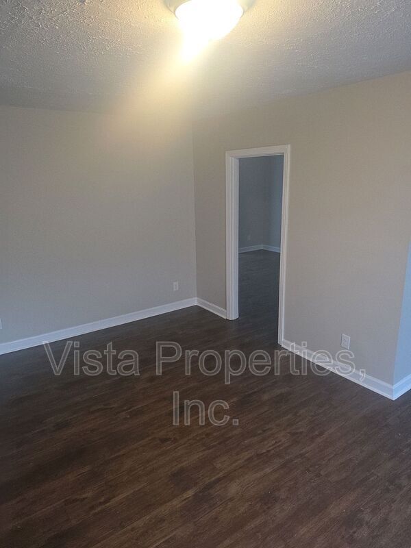 Foto del edificio - 8902 Beulah Church Rd