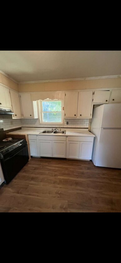 Building Photo - 3011 Alene Ct