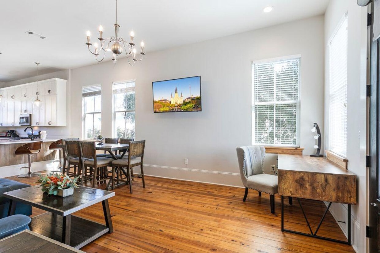 Foto principal - 1721 Terpsichore St