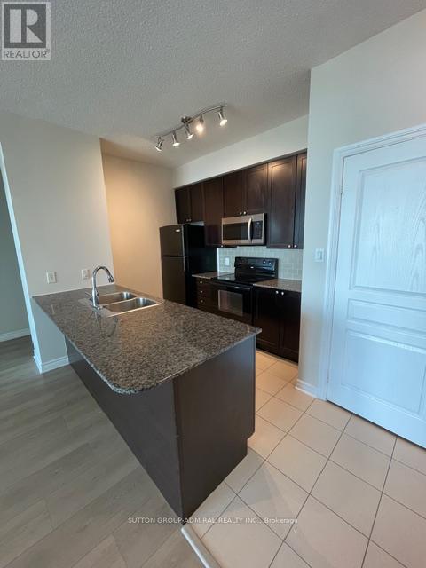 Building Photo - 3525 Kariya Dr