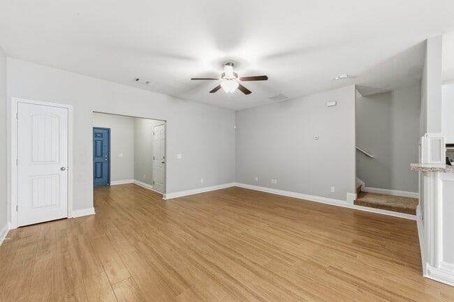 Foto del edificio - 240 Canyon Oak Loop