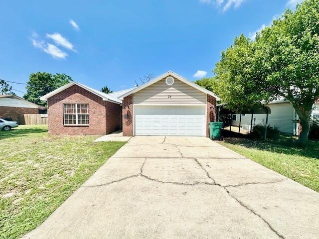 Primary Photo - 28 Cactus Rd