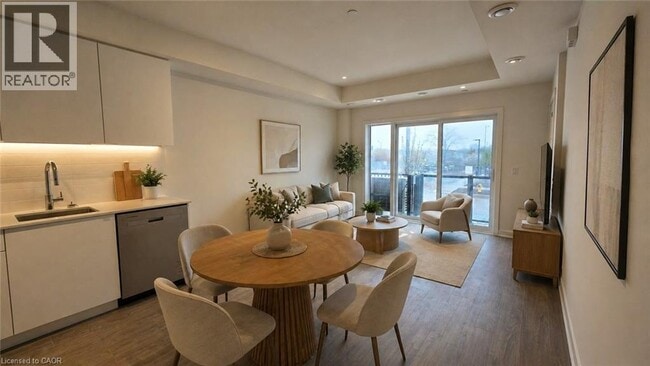 Building Photo - 16 Melbourne Ave