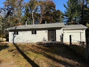 6280 Blackberry Dr