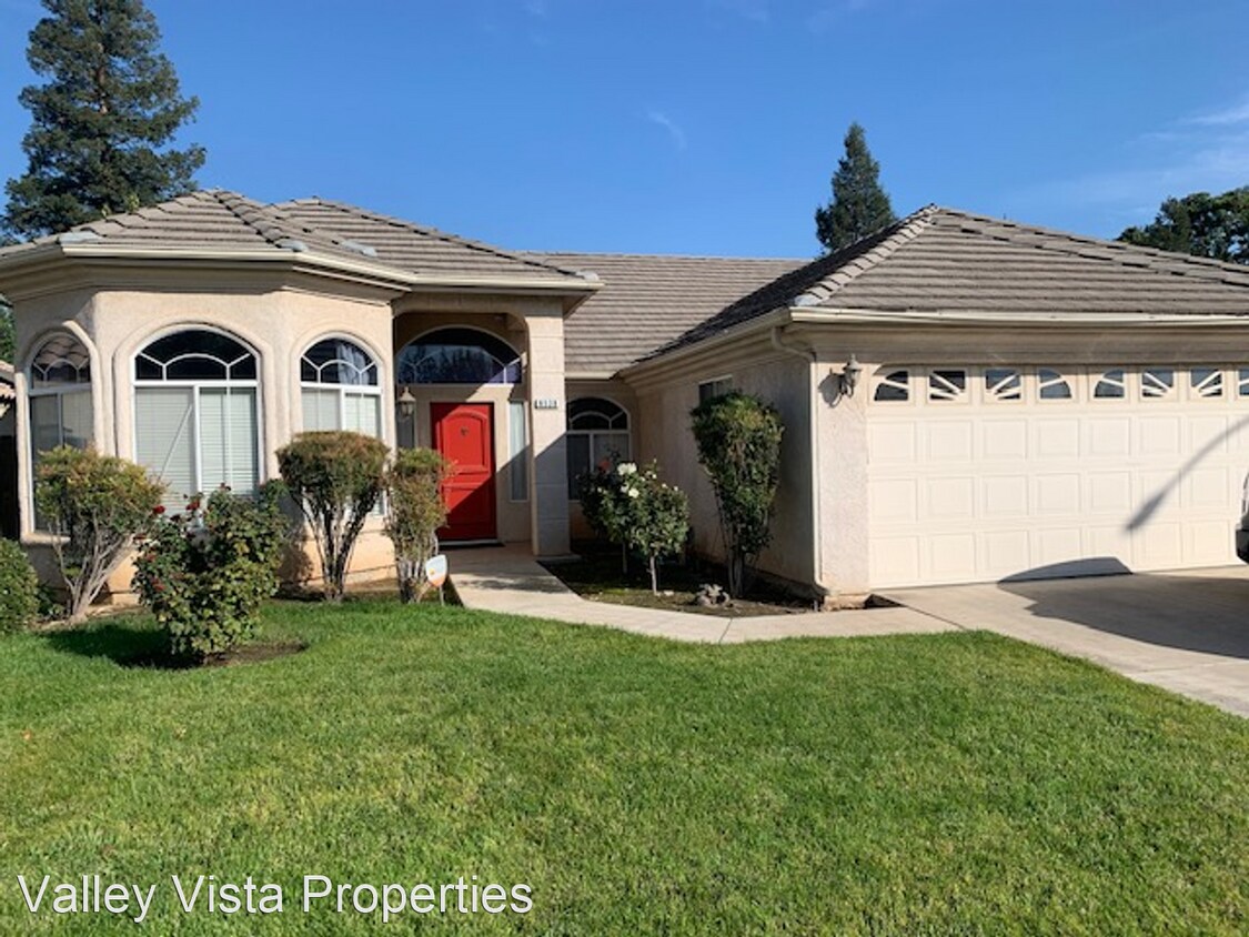 3 br, 2 bath House 8538 N Jackson Ave. House Rental in Fresno, CA