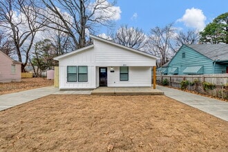 Building Photo - 2855 Choctaw Ave