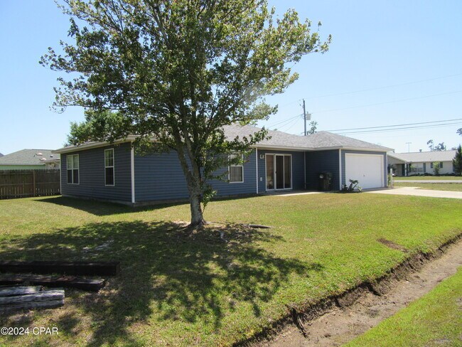 Building Photo - 1601 Louisiana Ave