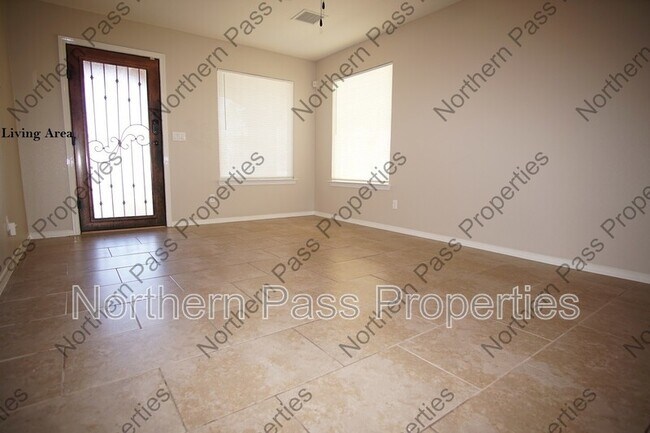 Building Photo - 4928 Marcella Santillana