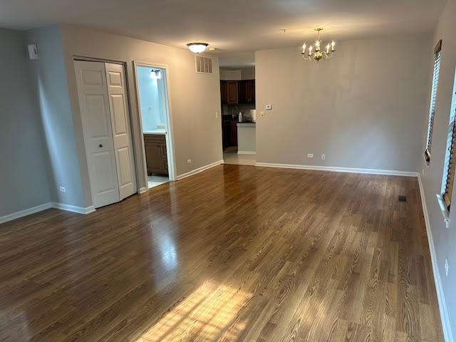 Foto del edificio - 1127 Orleans Dr