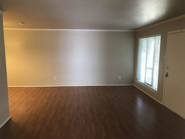 Foto del edificio - 11116 Valleydale Dr