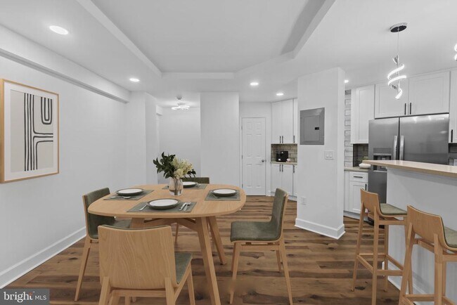 Foto del edificio - 2500 Q St NW