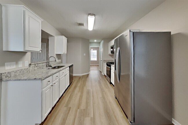 Foto del edificio - 4818 Twisting Rd