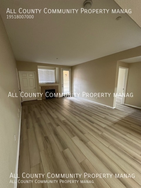 Foto del edificio - 2 Bed 2 Bath Second Level Unit for Rent in...