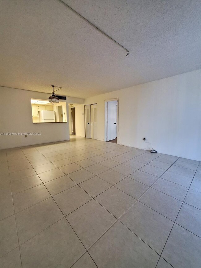 Foto del edificio - 5550 NW 44th St