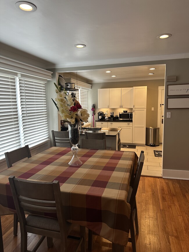 Dining-room - 3342 Bookman Ave