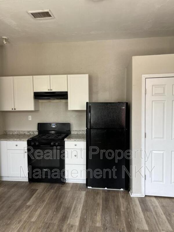 Foto del edificio - 801 Lewis St