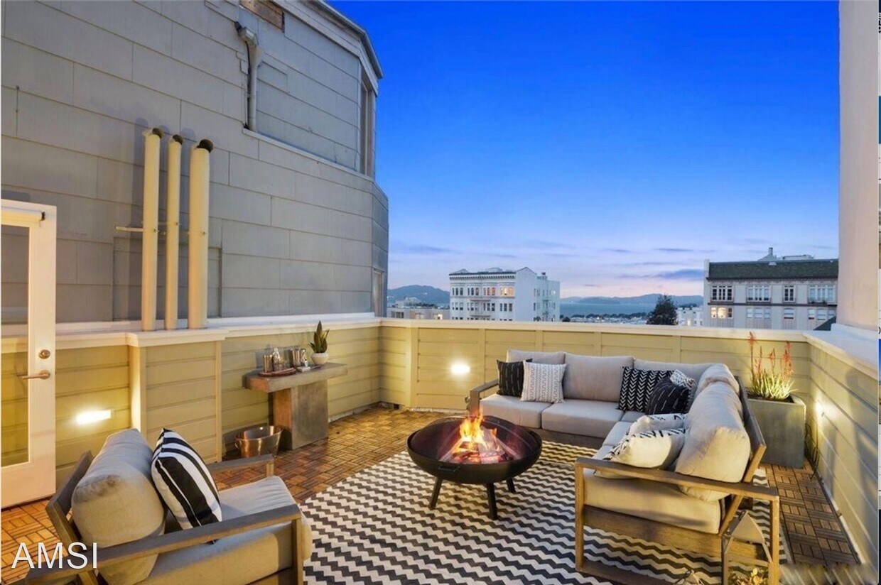 Primary Photo - 3 br, 2.5 bath House - 1812 Pacific Ave
