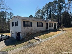 Building Photo - 3456 Davis Rd