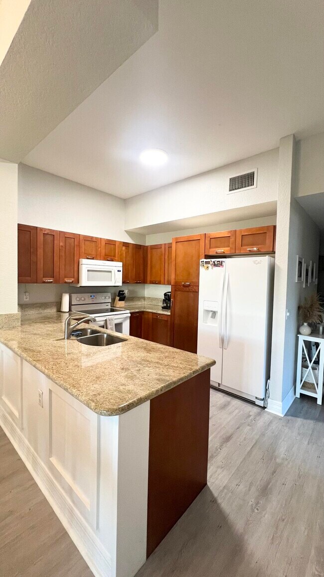 Building Photo - 45 SE Sedona Cir