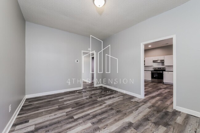 Building Photo - Winston Salem - Newly Remodeled 3 bedroom,...