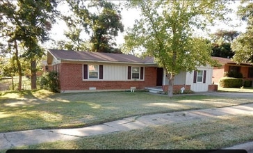 Building Photo - 4025 Vanette Ln