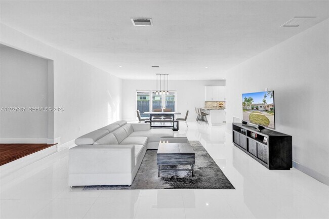 Foto del edificio - 1102 Meadowlark Ave