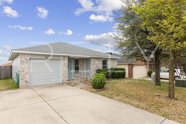 Building Photo - 505 Shale Dr