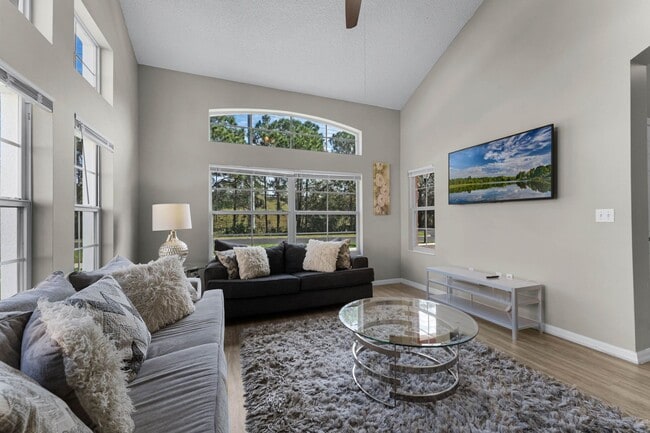 Photo - Gorgeous 4-Bedroom, 4-Bathroom Home in Kis...