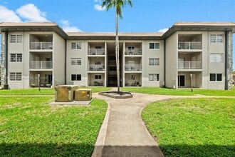 Building Photo - 13920 Lake Placid Ct