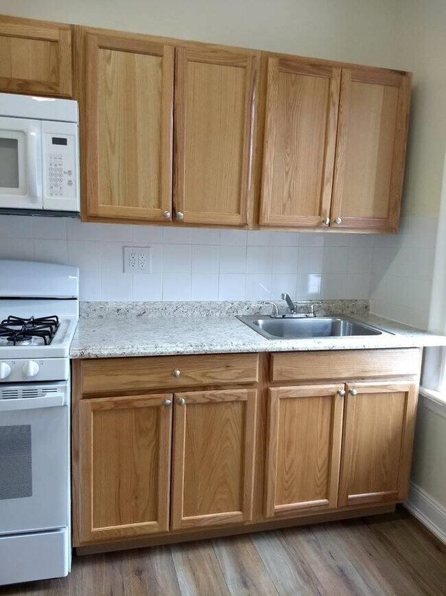 Foto del edificio - 429 Fairmount Ave