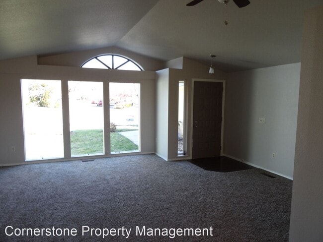 Building Photo - 3 br, 2 bath House - 11838 W. Jenilyn Ct.