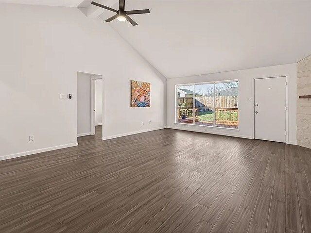 Foto del edificio - 10918 Gulf Bridge Ct