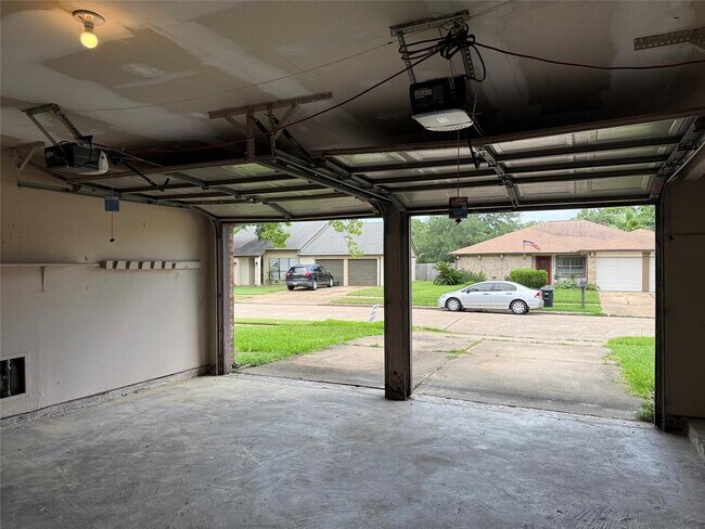 Building Photo - 19631 San Gabriel Dr
