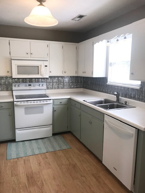 Building Photo - 1706 14th Terrace S