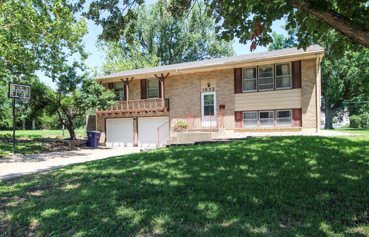 Foto principal - 1832 Ranser Rd