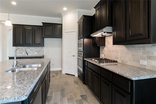 Foto del edificio - 4004 Knollbrook Ln