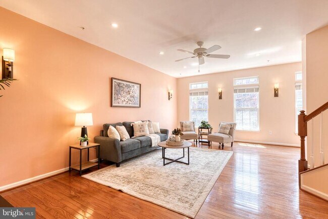 Building Photo - 1503 Martock Ln