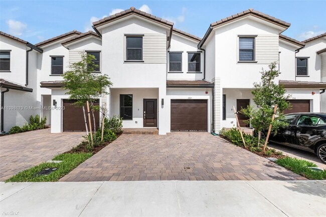 Foto del edificio - 3 br, 2.5 bath House - 260 SW 159th Ter