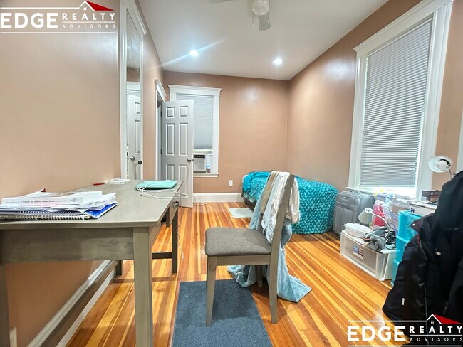 Foto del edificio - 20 Fairbanks St