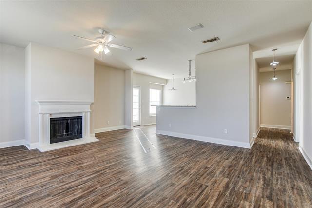Building Photo - 8117 Malibu Sun Dr