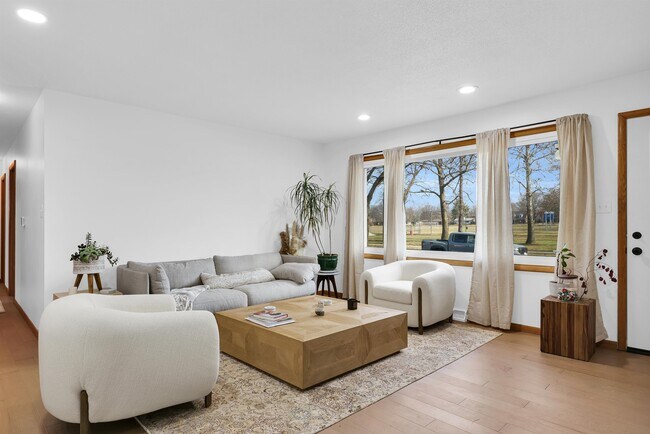 Foto del edificio - 2211 S Anderson St