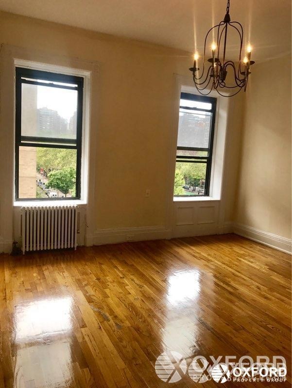 Building Photo - 501 West 28th Street