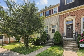 Building Photo - 19013 Cherry Bend Dr