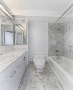 Foto del edificio - 330 E 38th St